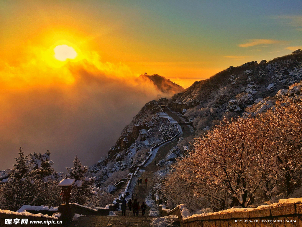 泰山国际登山节什么时候去最合适?顺便聊聊山上那些藏在深山的佛教寺院 泰山国际登山节什么时候去最合适?顺便聊聊山上那些藏在深山的佛教寺院