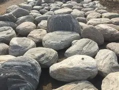 聊聊玄关装饰之中的泰山石敢当：镇宅纳吉的布局